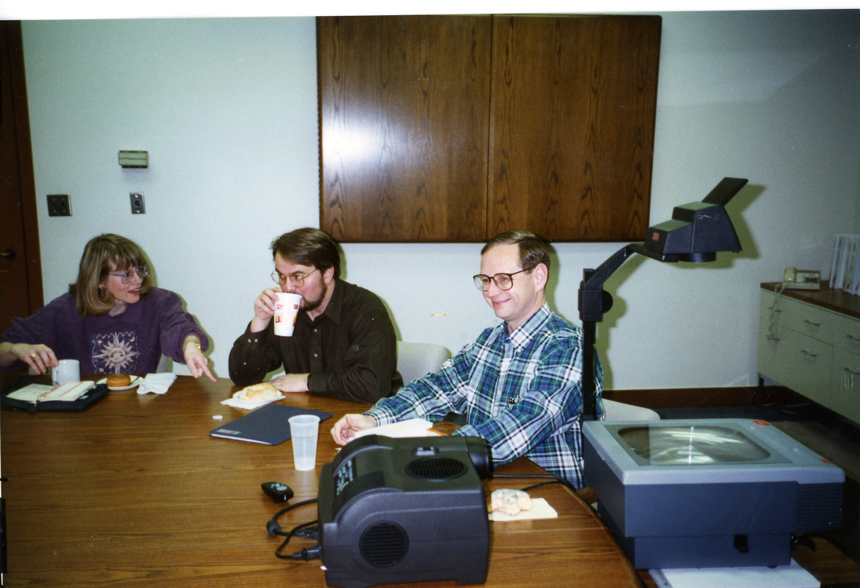 CEO Roger Varblow and others hold a meeting